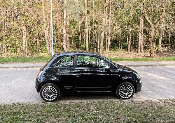 Fiat 500 cena 22900 przebieg: 122000, rok produkcji 2013 z Śrem małe 137